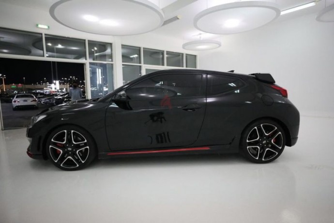 model-2019-v4-engine-147-hp-20l-18-alloy-wheels-u002112-big-9