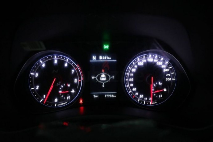 model-2019-v4-engine-147-hp-20l-18-alloy-wheels-u002112-big-0