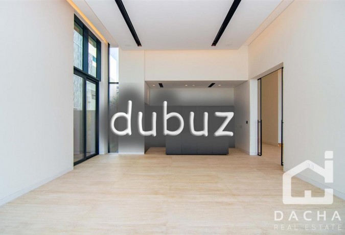 full-golf-course-views-contemporary-big-24