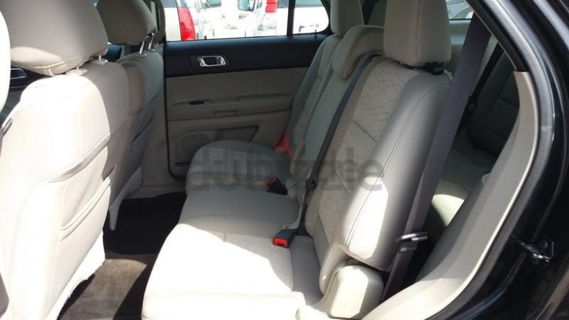 pilot-owned-brand-new-condition-single-owner-ford-explorer-big-3