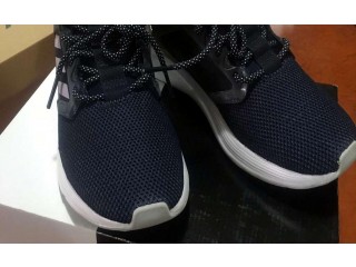 
                        original adidas sport shoes                                            