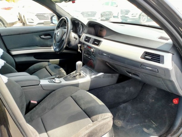bmw-330i-japan-imported-big-5