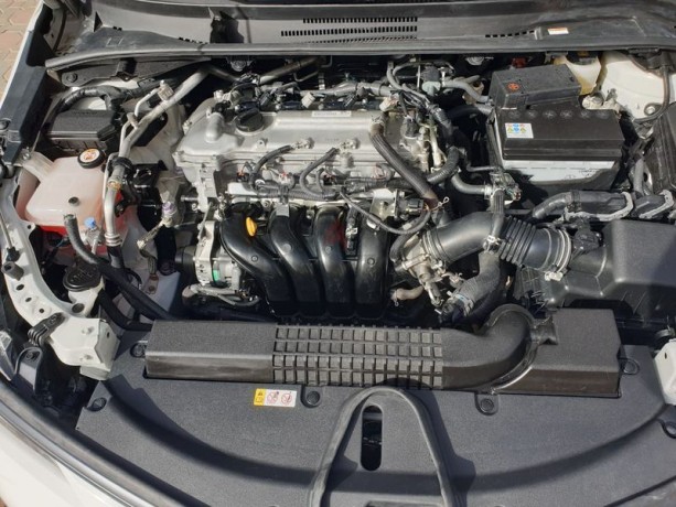 toyota-corolla-16-xli-gcc-just-like-brand-new-aed-58000-big-0