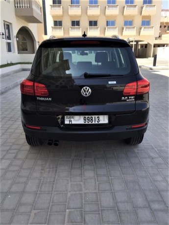 cleanest-2013-sport-tiguan-fully-serviced-in-agency-big-8