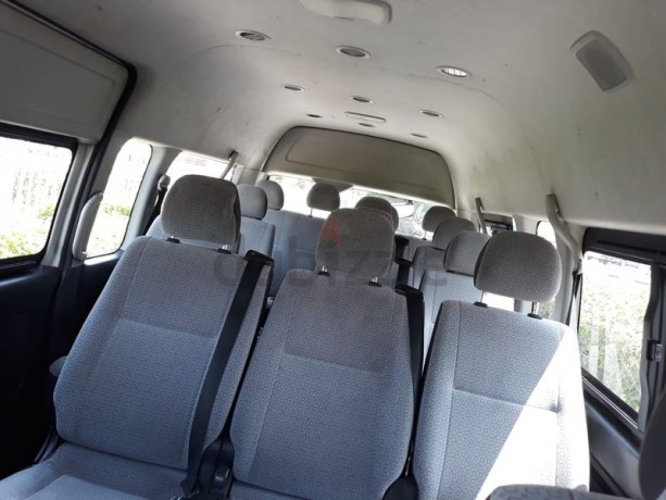 toyota-hiace-highroof-bus-seater-2016-gcc-full-service-history-big-10