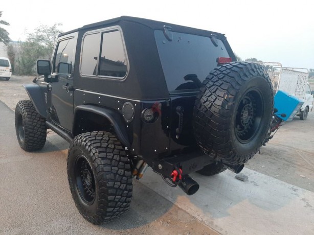for-fans-and-enthusiasts-of-the-2013-jeep-wrangler-gcc-specification-with-full-modifications-c-big-2