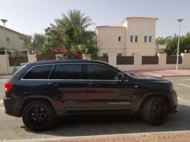 2012-jeep-srt-low-mileage-well-maintained-big-6