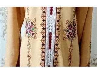 
                        جلابيه مطرزه للبيع                                            