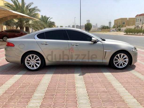 jaguar-xf-very-clean-urgent-big-5