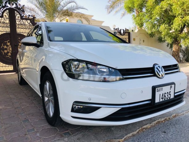 volkswagen-golf-tsi-2018-gcc-with-perfect-service-history-no-accident-or-repaint-under-warranty-big-2