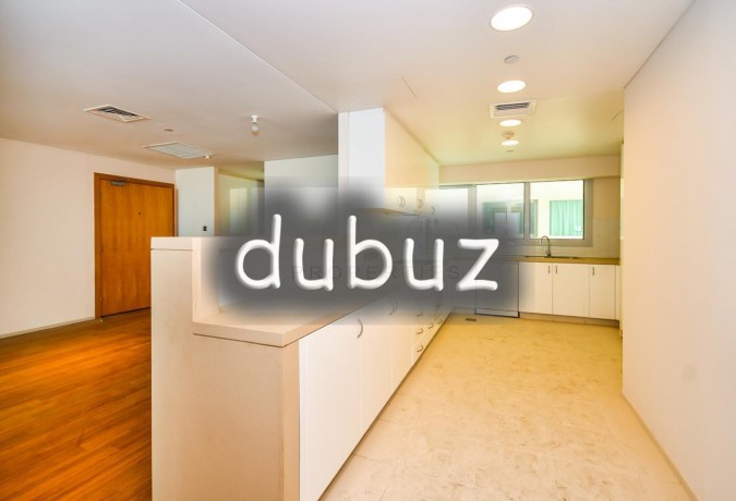 amazing-4-br-apartment-with-a-sea-view-big-4