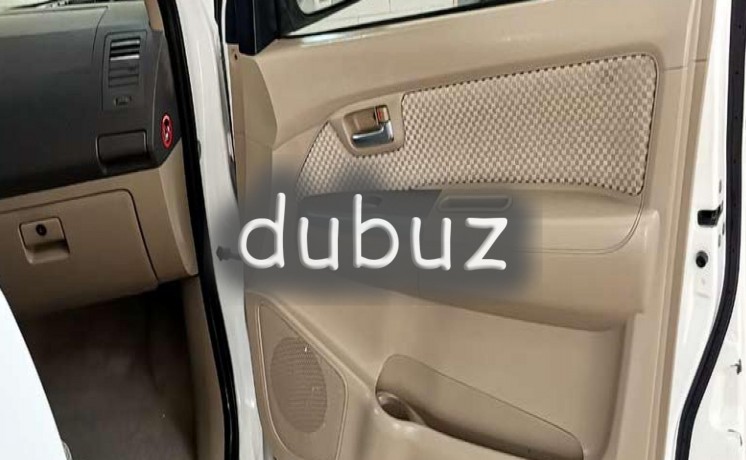 used-2011-fortuner-for-sale-big-7