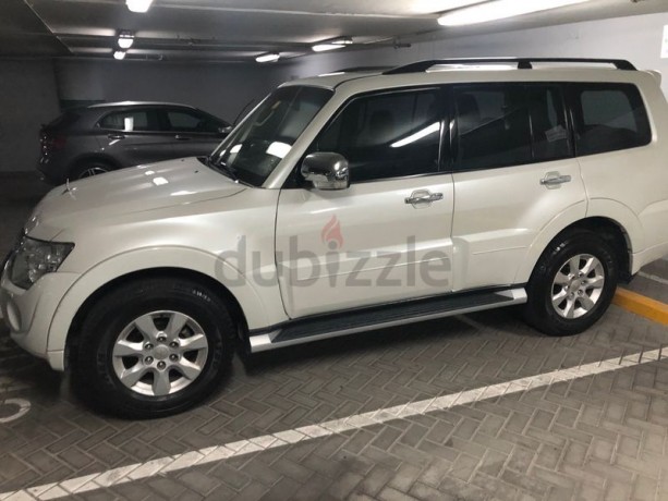 mitsubishi-pajero-2014-gcc-spec-all-original-no-accident-excellent-condition-big-2