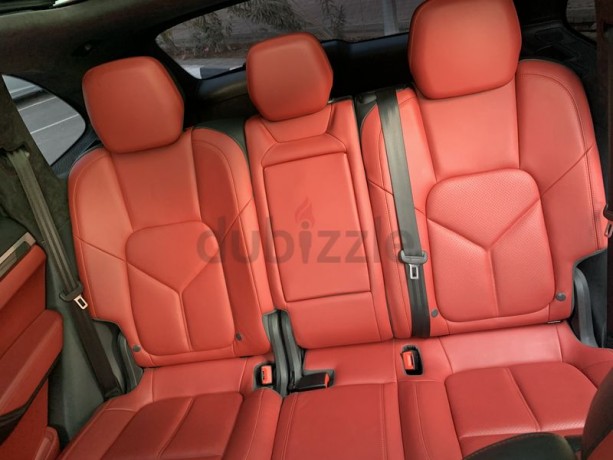 porsche-cayenne-gts-2014-gcc-big-7