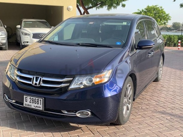 2014-honda-odyssey-touring-impeccable-beautiful-big-6