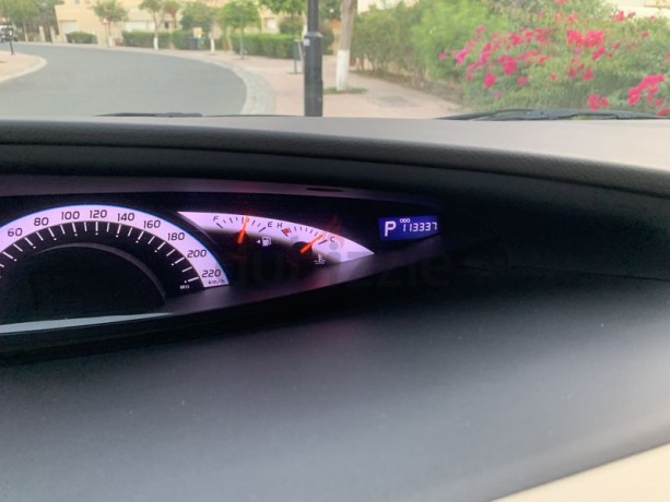 2017-toyota-previa-gcc-excellent-condition-big-10