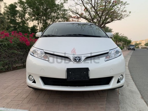 2017-toyota-previa-gcc-excellent-condition-big-2