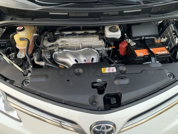 2017-toyota-previa-gcc-excellent-condition-big-0