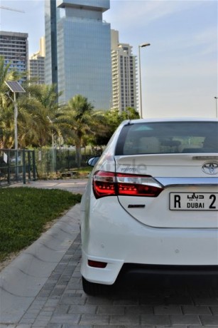 sport-limited-edition-warranty-from-alfuttaim-toyota-corolla-sport-20-lowkm-gcc-big-13
