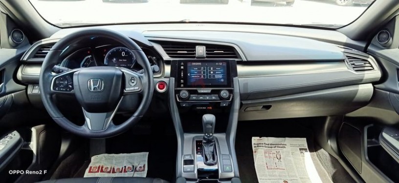 honda-civic-spor-2018-full-option-panoramic-roof-19390km-0down-payment-15-turbo-charge-4-slender-big-2