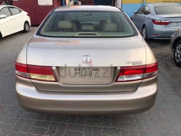 honda-accord-gcc-fully-automatic-option-one-super-clean-car-lower-mileage-big-9
