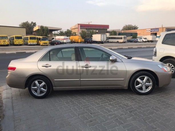 honda-accord-gcc-fully-automatic-option-one-super-clean-car-lower-mileage-big-8