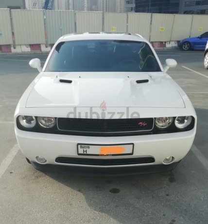 dodge-challenger-rt-v8-57l-gcc-specs-big-1