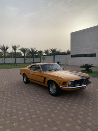 classic-fast-back-302-big-7