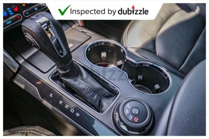 aed2410month-2019-ford-explorer-limited-plus-35l-full-ford-service-history-7-seater-gcc-big-9