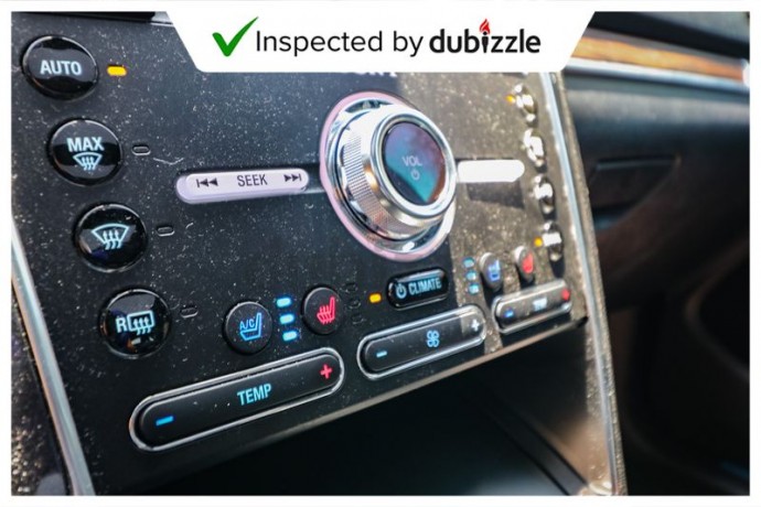 aed2410month-2019-ford-explorer-limited-plus-35l-full-ford-service-history-7-seater-gcc-big-1