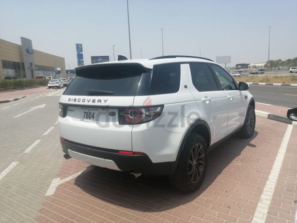 land-rover-discovery-2018-in-great-condition-big-3