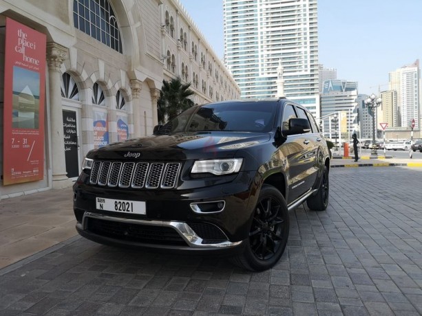 grand-cherokee-summit-v8-under-warranty-till-2021-with-full-service-history-at-agency-big-15