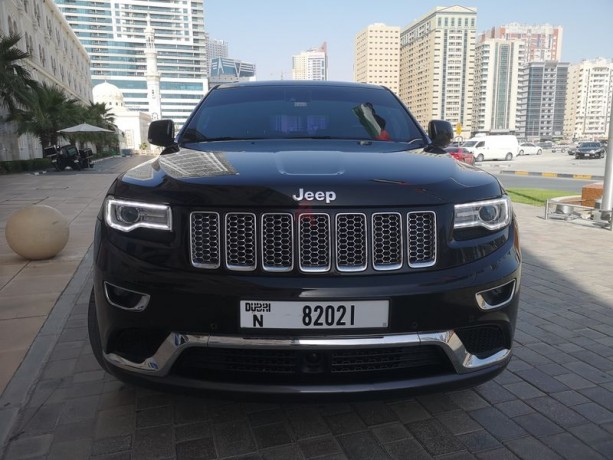 grand-cherokee-summit-v8-under-warranty-till-2021-with-full-service-history-at-agency-big-14