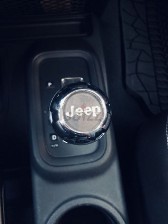 immaculate-2013-jeep-wrangler-sahara-big-2