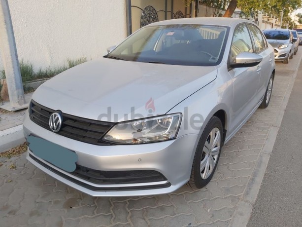 volkswagen-jetta-2016-gcc-specs-big-6