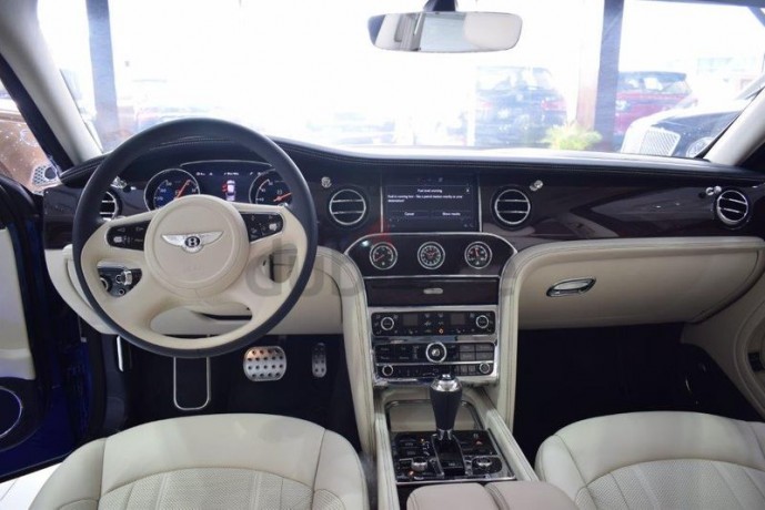 bentley-mulsanne-2017-long-wheel-base-german-specs-two-years-warranty-big-2
