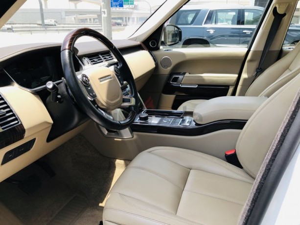 range-rover-vogue-hse-gcc-specs-big-5