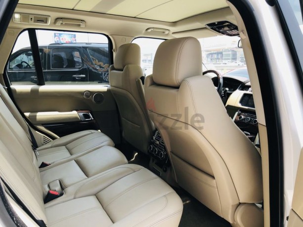 range-rover-vogue-hse-gcc-specs-big-1