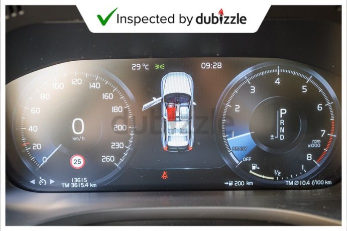 deposit-taken-2019-volvo-xc60-t5-20l-full-volvo-service-history-warranty-gcc-big-0