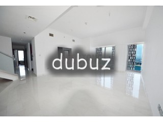 Excellent 3 BR Duplex with Full Sea View