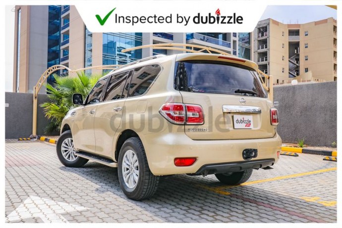 aed1714month-2014-nissan-patrol-se-56l-full-nissan-service-history-8-seater-gcc-specs-big-11