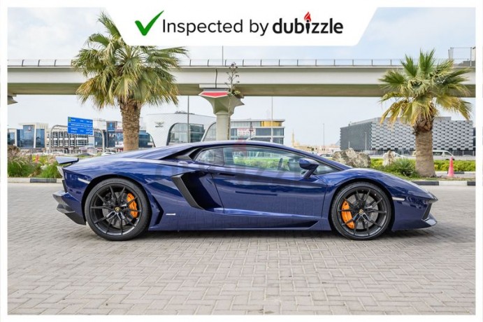 aed14629month-2015-lamborghini-aventador-lp700-4-full-lamborghini-service-history-gcc-big-10