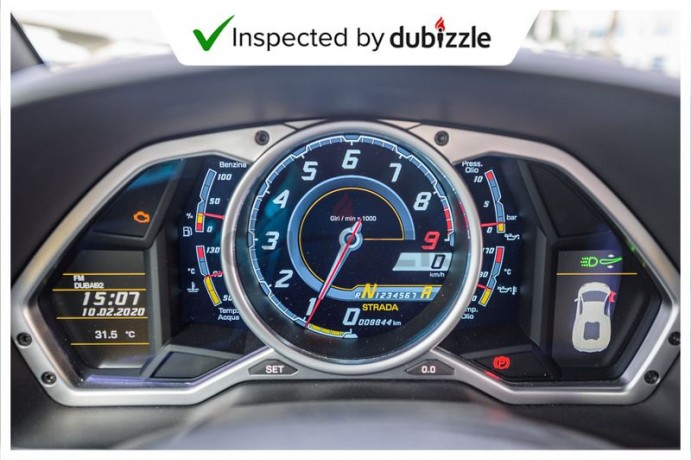 aed14629month-2015-lamborghini-aventador-lp700-4-full-lamborghini-service-history-gcc-big-0