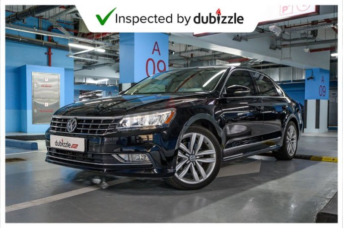 aed1258month-2016-volkswagen-passat-sel-facelift-25l-full-volkswagen-service-history-gcc-big-13