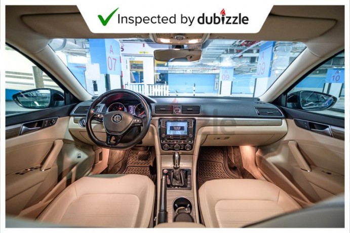 aed1258month-2016-volkswagen-passat-sel-facelift-25l-full-volkswagen-service-history-gcc-big-6