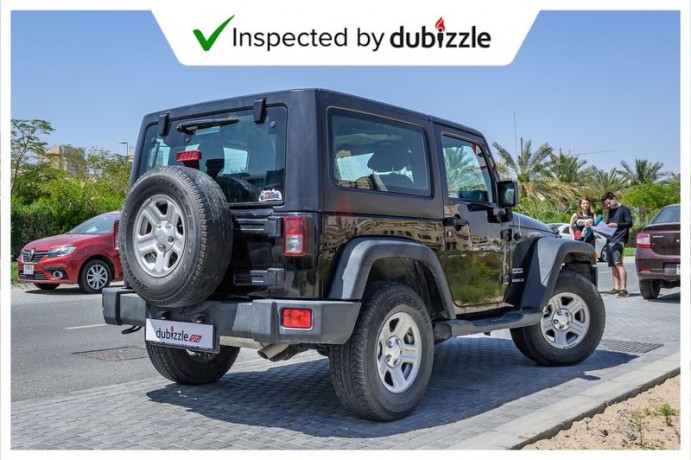 aed1144month-2015-jeep-wrangler-sport-36l-full-service-history-gcc-specs-big-6