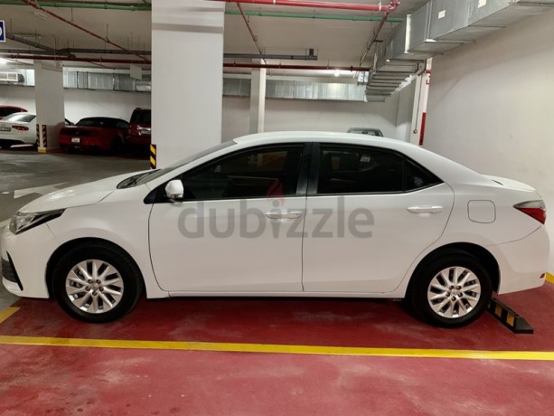 platinum-plus-toyota-corolla-2018-gcc-under-warranty-big-14