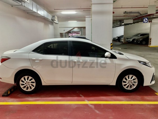 platinum-plus-toyota-corolla-2018-gcc-under-warranty-big-13