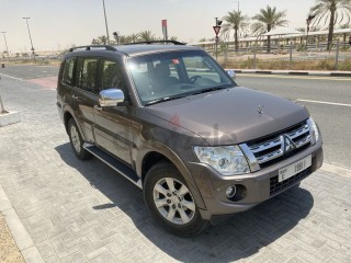 
                            
                            Reliable Family Vehicle, Full Sunroof, Bluetooth Handsfree, leather interior.
                            
                        