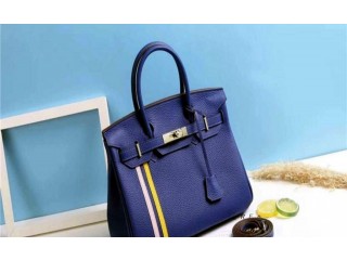 
                        a Hand Bags in Al Ain is available for sale                                            